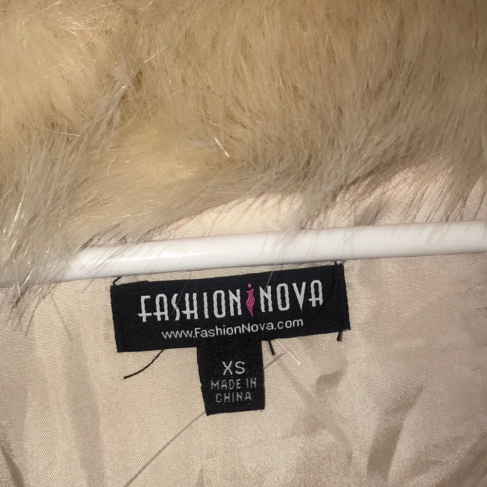 Fur jacket - Picture 6 of 8
